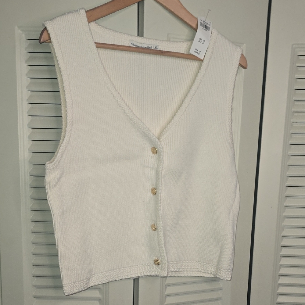 Abercrombie & Fitch Women White Knit Button-Up Vest XL NWT